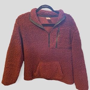 No boundaries  maroon Sherpa pull over